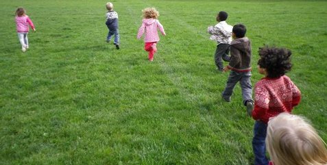 kids running